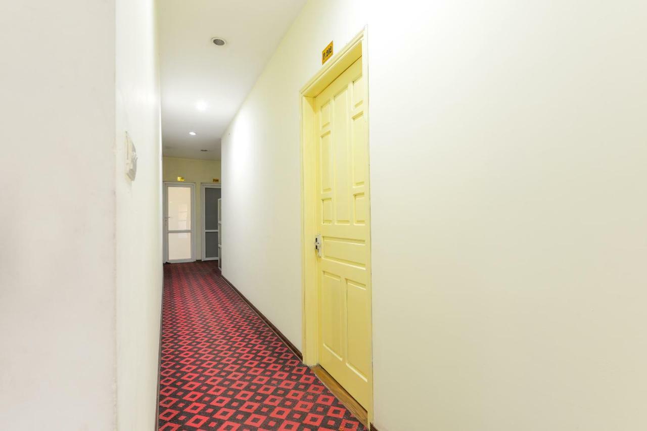 האנוי Oyo 279 West Lake Hotel מראה חיצוני תמונה